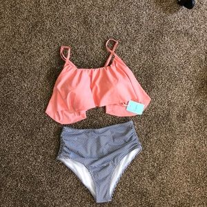Flounce bikini top with high waisted bottoms NWT